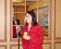 浦野　啓子 氏