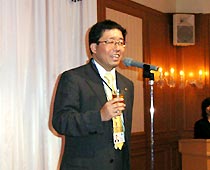 加藤　厚 氏