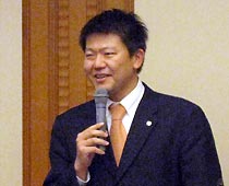 八木橋 泰仁 氏
